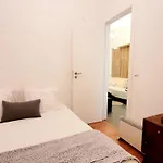 House Bairro Estrela D'ouro * Lisboa